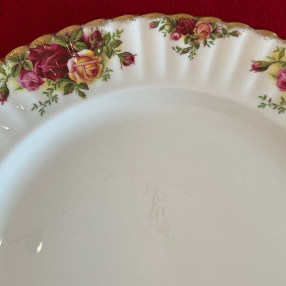 Royal Albert Old Country Roses Dinner Plate 10-3/8" Made in England - Picture 8 of 10